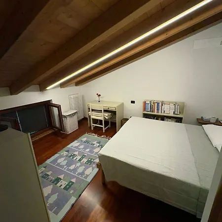 Casa Pedon 3* 卡斯特努沃德加尔达